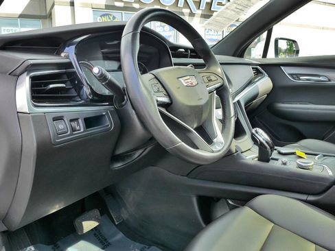 Used 2023 Cadillac XT6 Luxury AWD/4WD image 25