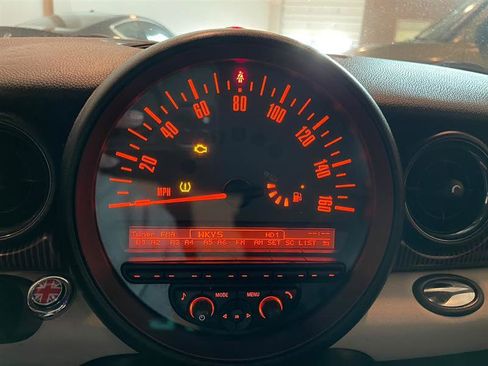 Used 2012 MINI Cooper Clubman S FWD image 32