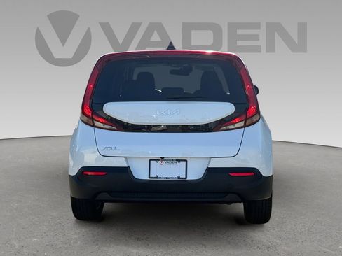 Used 2022 Kia Soul LX w/ Technology Package image 21