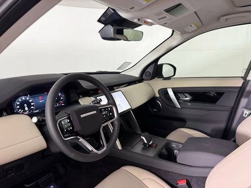 Certified 2025 Land Rover Discovery Sport S image 38