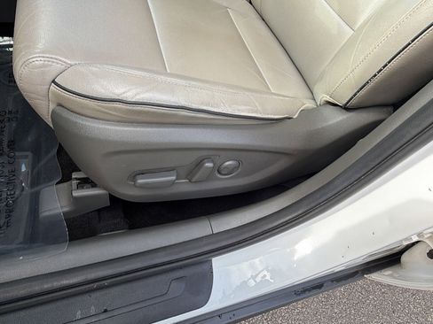 Used 2018 Kia Sportage EX image 17