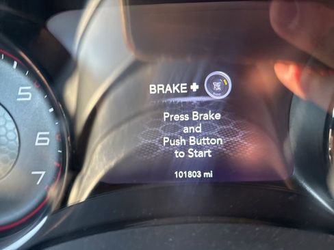 Used 2019 Dodge Charger SXT w/ Plus Group image 9