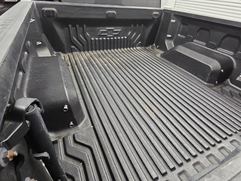 Used 2022 Chevrolet Silverado 1500 RST w/ Convenience Package II RWD image 33