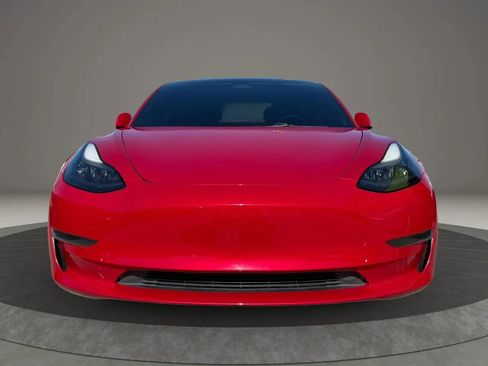 Used 2023 Tesla Model 3 Standard Range image 2