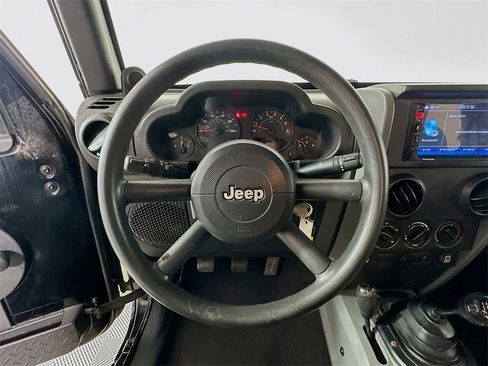 Used 2007 Jeep Wrangler X image 18