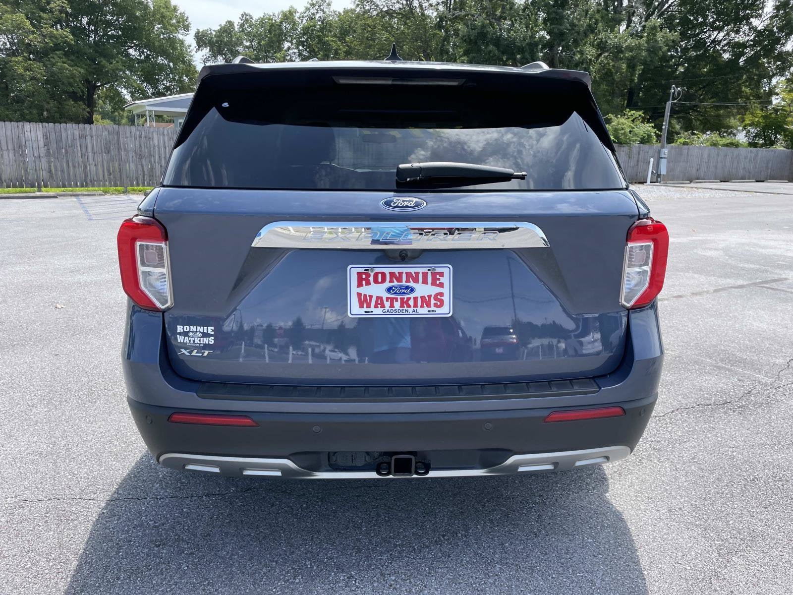 Used 2021 Ford Explorer XLT w/ Equipment Group 202A RWD image 5