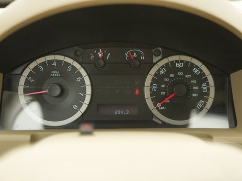 Used 2011 Ford Escape XLT w/ 203A Rapid Spec Order Code image 25