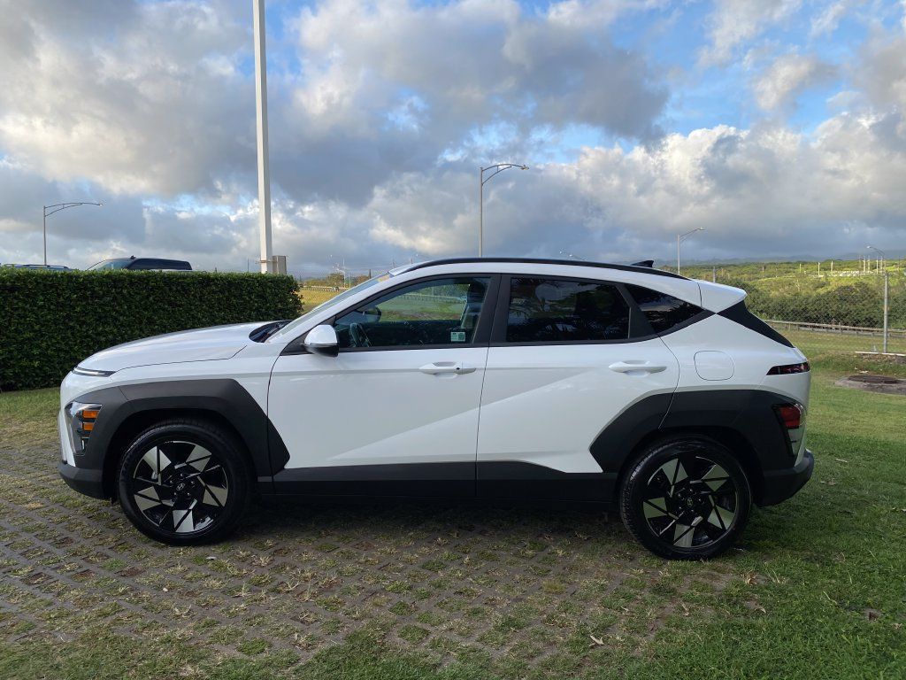 Used 2024 Hyundai Kona SEL FWD image 4