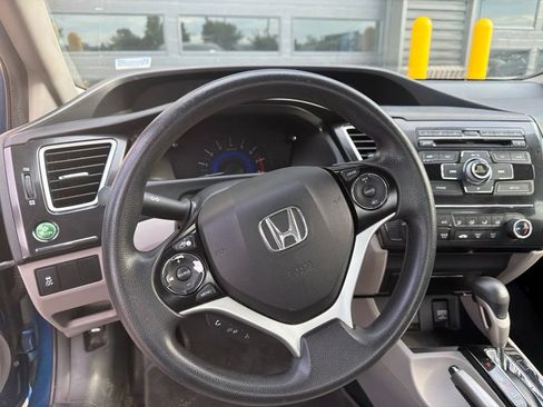 Used 2013 Honda Civic LX image 8