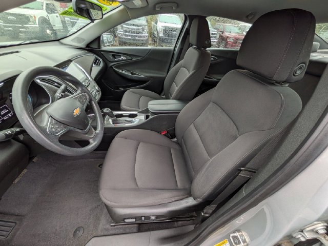 Used 2019 Chevrolet Malibu LT w/ Driver Confidence Package FWD image 7