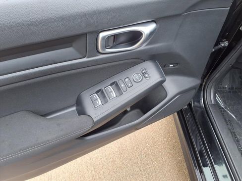 Used 2023 Honda Civic LX image 27