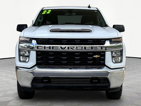 Used 2022 Chevrolet Silverado 2500 LT AWD/4WD image 2