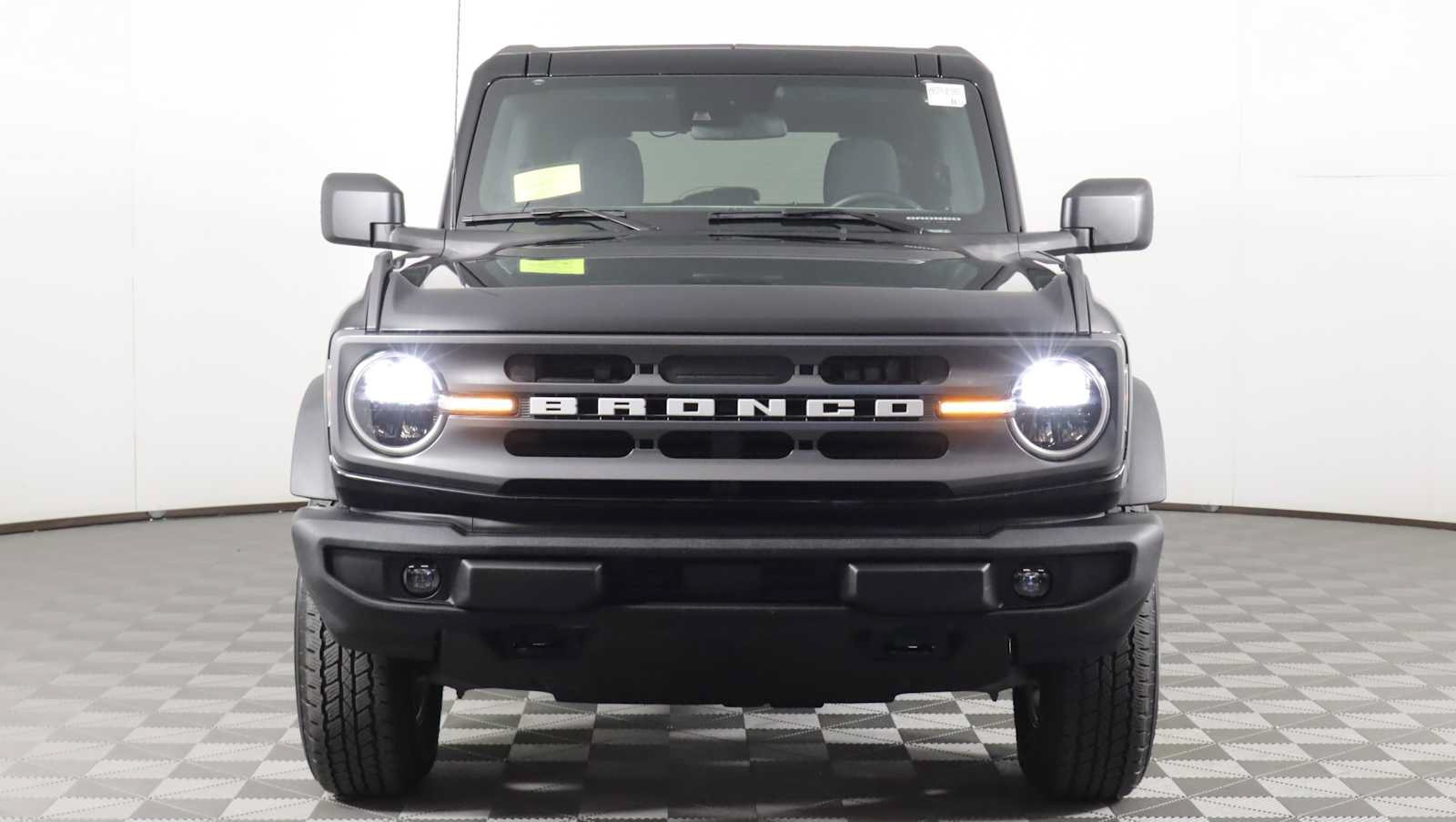 Used 2023 Ford Bronco Big Bend AWD/4WD image 2