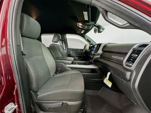 Used 2021 RAM 2500 Big Horn w/ Level 1 Equipment Group image 27