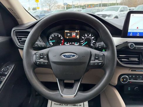 Certified 2020 Ford Escape SE image 24