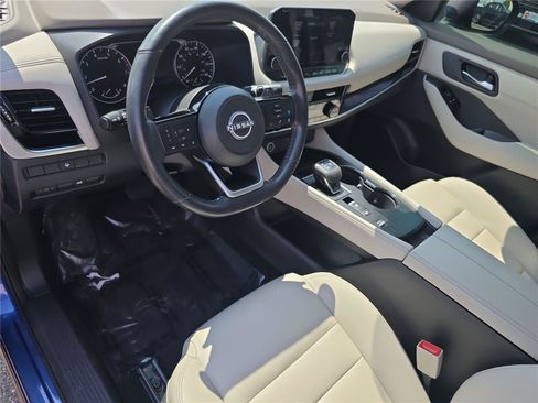 Used 2022 Nissan Rogue SL w/ SL Premium Package FWD image 17