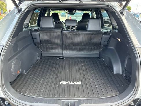Used 2023 Toyota RAV4 XSE AWD/4WD image 8