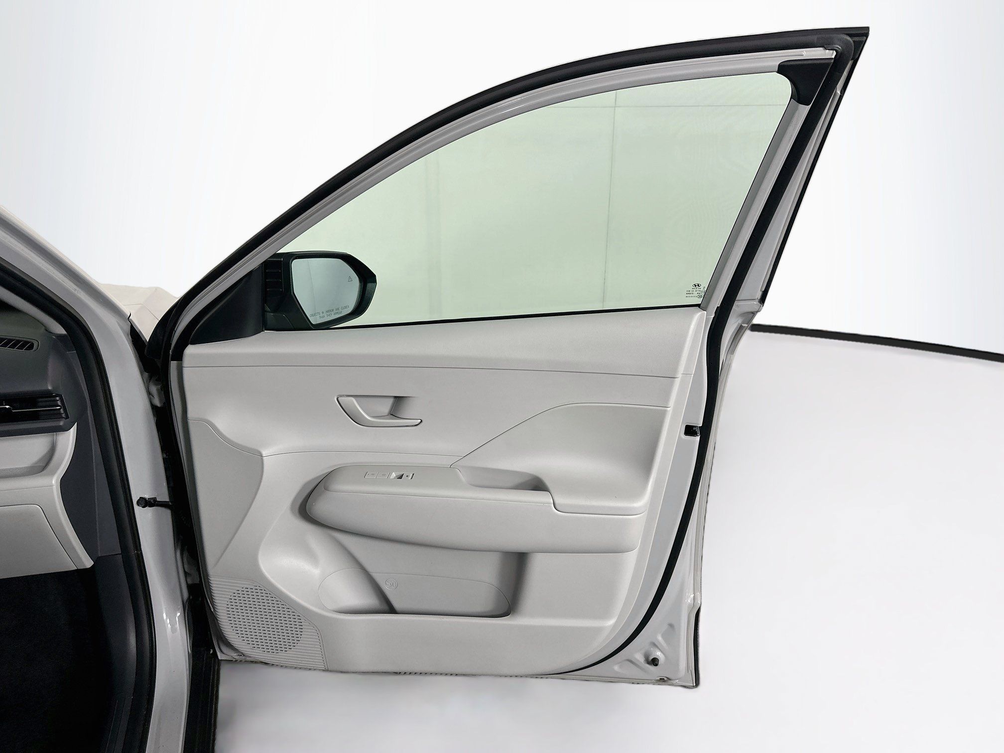 Used 2026 Hyundai Kona SEL Sport FWD image 30