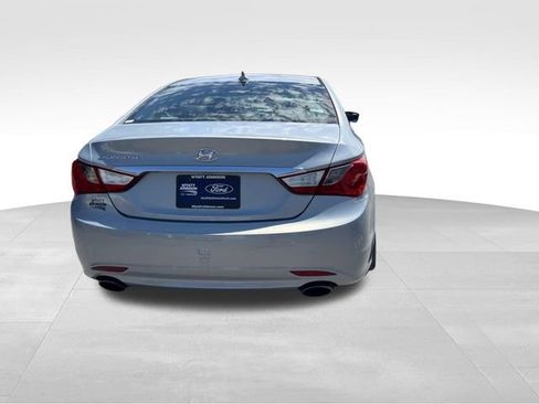 Used 2013 Hyundai Sonata SE FWD image 4
