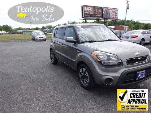 Used 2013 Kia Soul FWD image 6