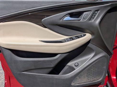 Used 2019 Buick Envision Essence image 14