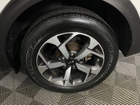Used 2020 Kia Sportage LX FWD image 41