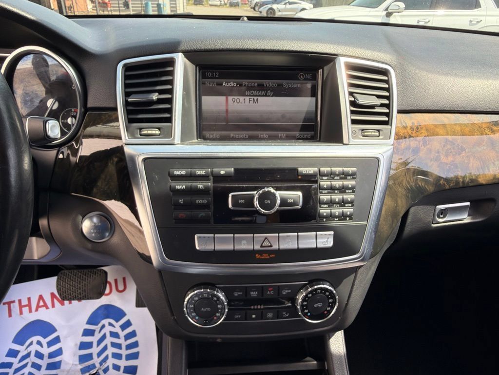 Used 2013 Mercedes-Benz ML 350 BlueTEC 4MATIC image 29