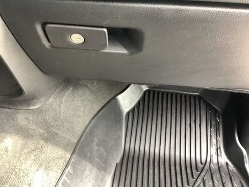 Used 2021 RAM 1500 Big Horn AWD/4WD image 20