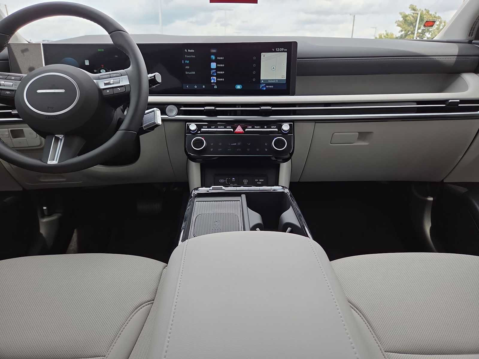 New 2026 Hyundai Tucson Limited AWD/4WD image 9