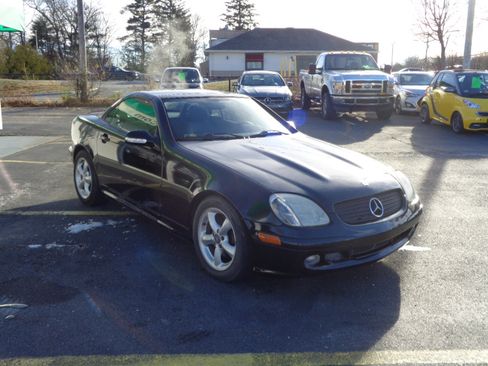 Used 2004 Mercedes-Benz SLK 320 image 6