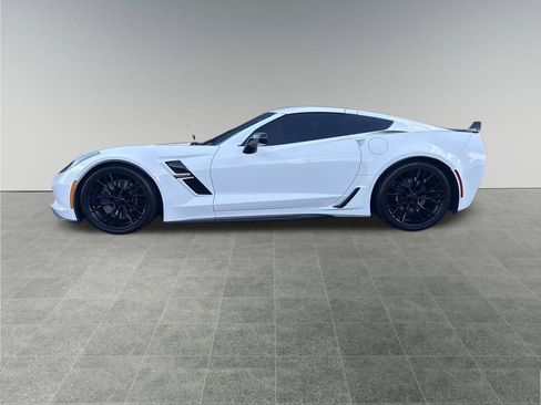 Used 2017 Chevrolet Corvette Grand Sport image 2