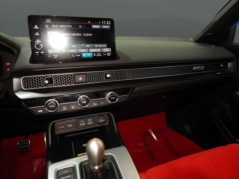 Used 2024 Honda Civic Type R image 15