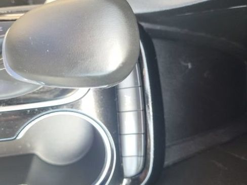 Used 2025 Buick Encore GX Preferred FWD image 34