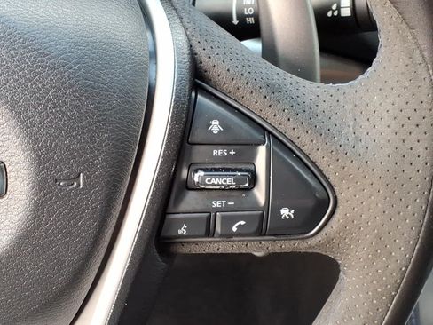 Used 2016 Nissan Maxima SR FWD image 18