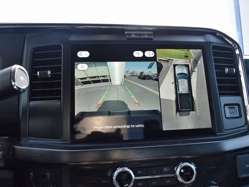 Used 2025 Ford F350 Lariat image 30