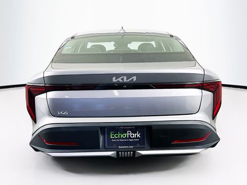 Used 2025 Kia K4 FWD image 7