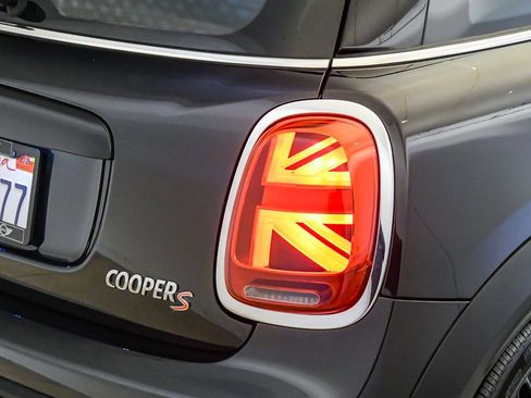 Certified 2024 MINI Cooper S FWD image 12