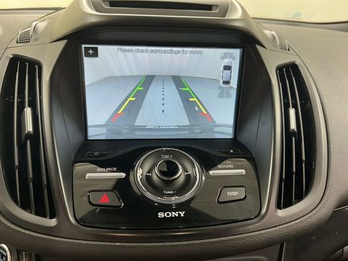 Used 2018 Ford Escape Titanium w/ Ford Safe & Smart Package AWD/4WD image 15