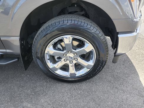 Used 2022 Ford F150 XLT w/ Equipment Group 302A High image 10