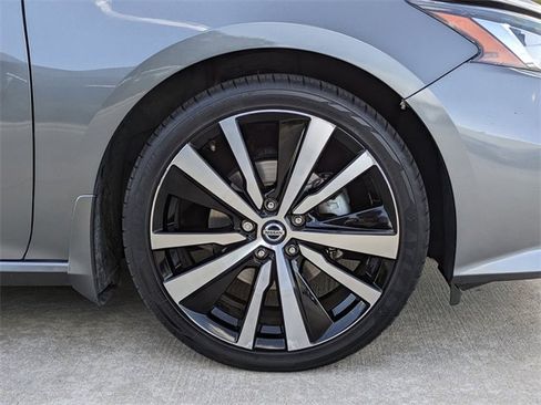 Used 2021 Nissan Altima 2.0 SR image 12