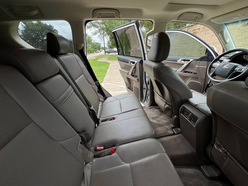 Used 2018 Lexus GX 460 w/ Navigation Package AWD/4WD image 35