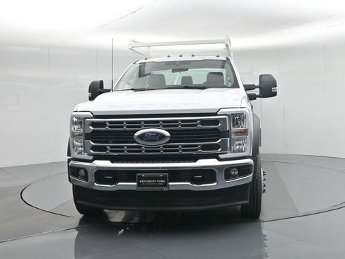 New 2024 Ford F550 4x4 Regular Cab Super Duty w/ XL Chrome Package image 67