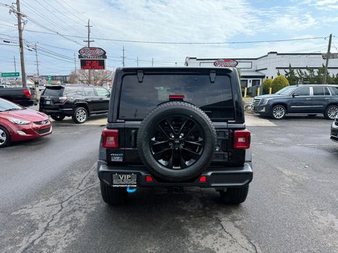 Used 2023 Jeep Wrangler Sahara w/ Dual Top Group image 6