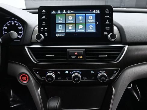 Used 2020 Honda Accord EX image 26