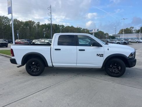 Used 2024 RAM 1500 Warlock RWD image 9