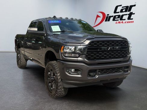 Used 2022 RAM 2500 Big Horn w/ Night Edition AWD/4WD image 1