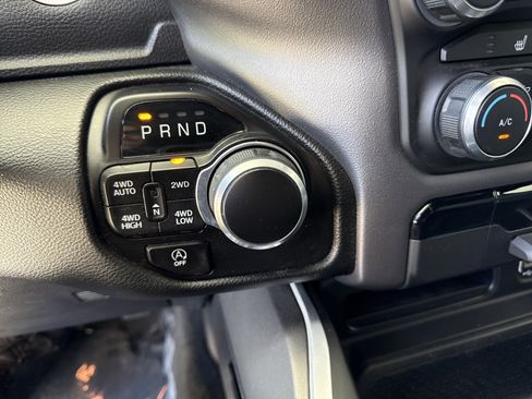 Used 2022 RAM 1500 Big Horn AWD/4WD image 24