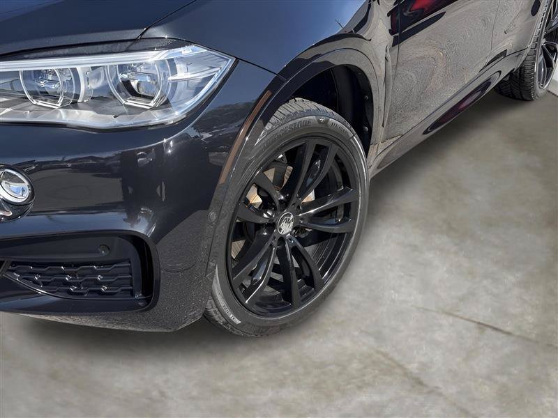 Used 2019 BMW X6 xDrive35i w/ M Sport Package AWD/4WD image 5