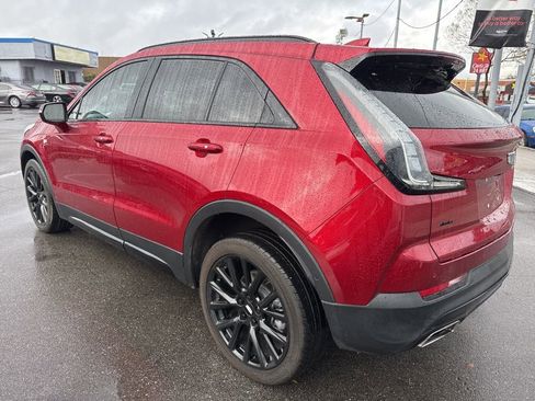 Used 2023 Cadillac XT4 Sport image 3