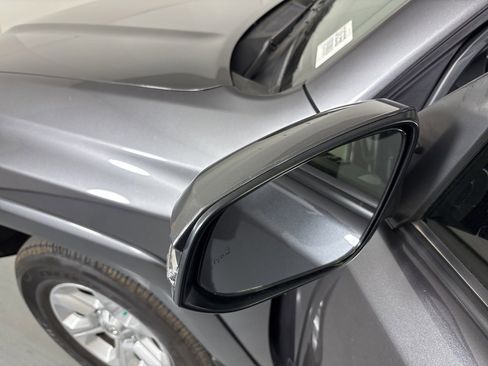 Used 2023 Toyota 4Runner SR5 Premium image 15